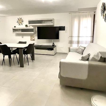 Appartamento Picasso วิลลัสซีมีอุส ภายนอก รูปภาพ